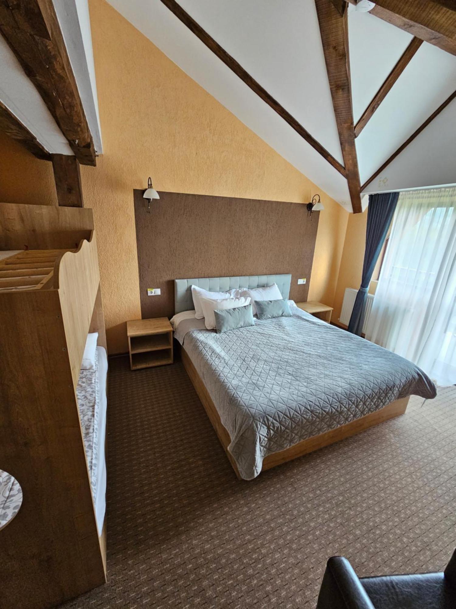Pensiunea Tabacaru Peştera Chambre photo
